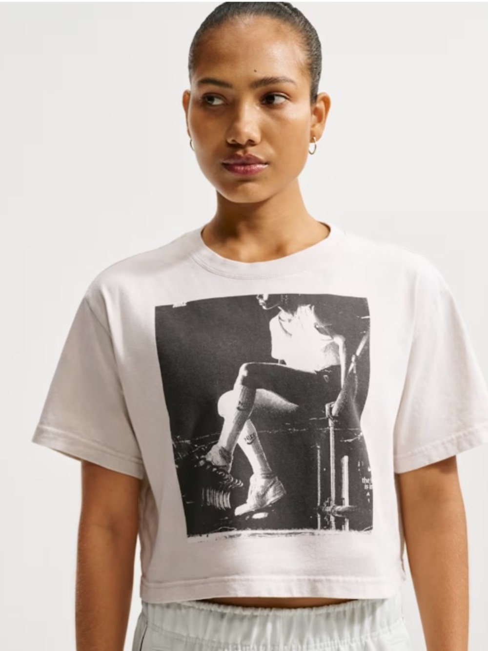 Nike Women’s Cropped Basketball T-Shirt, Ivory with Black Design, Size XS